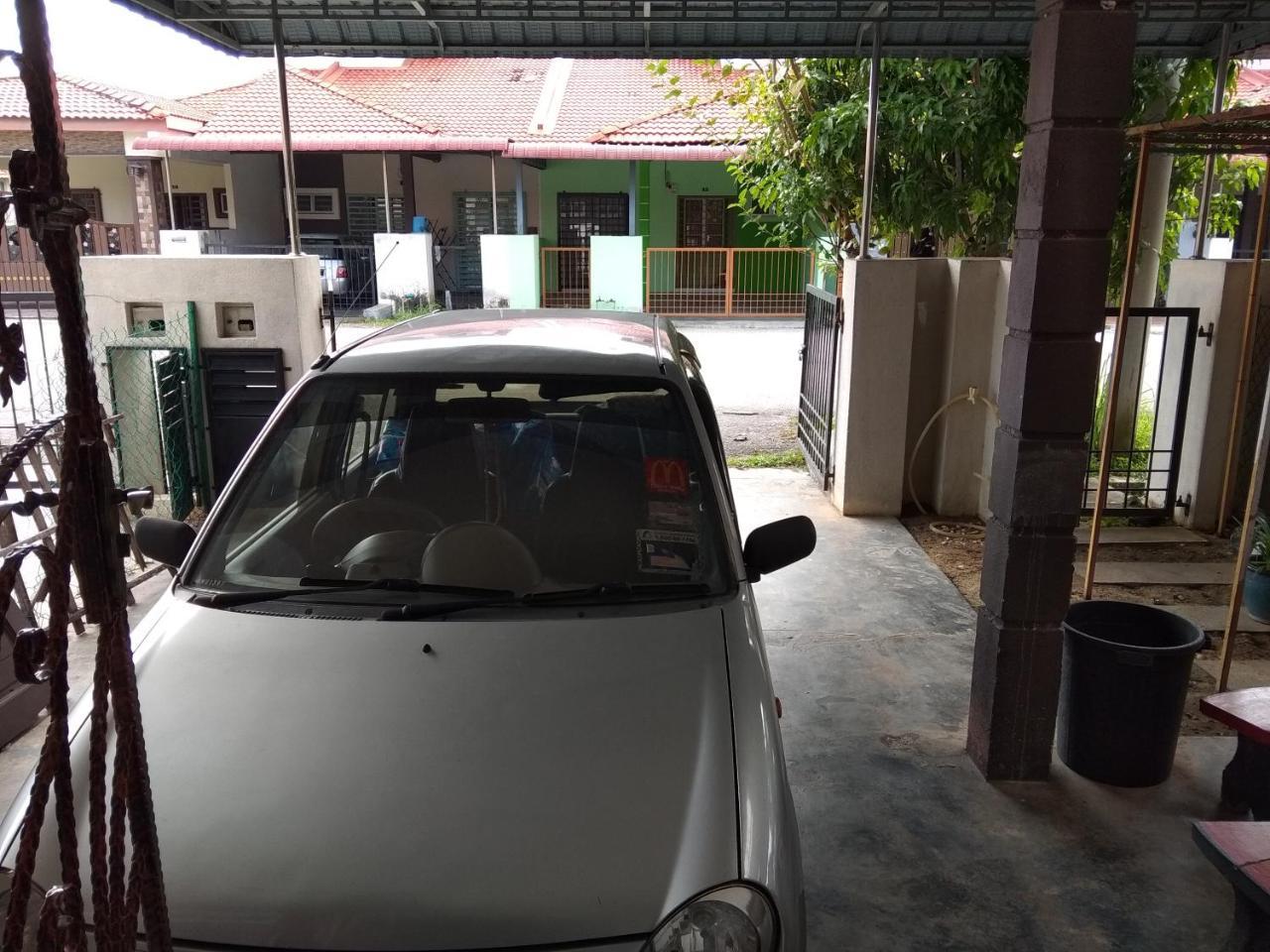 Homestay Amsyarah Seri Iskandar Exterior foto