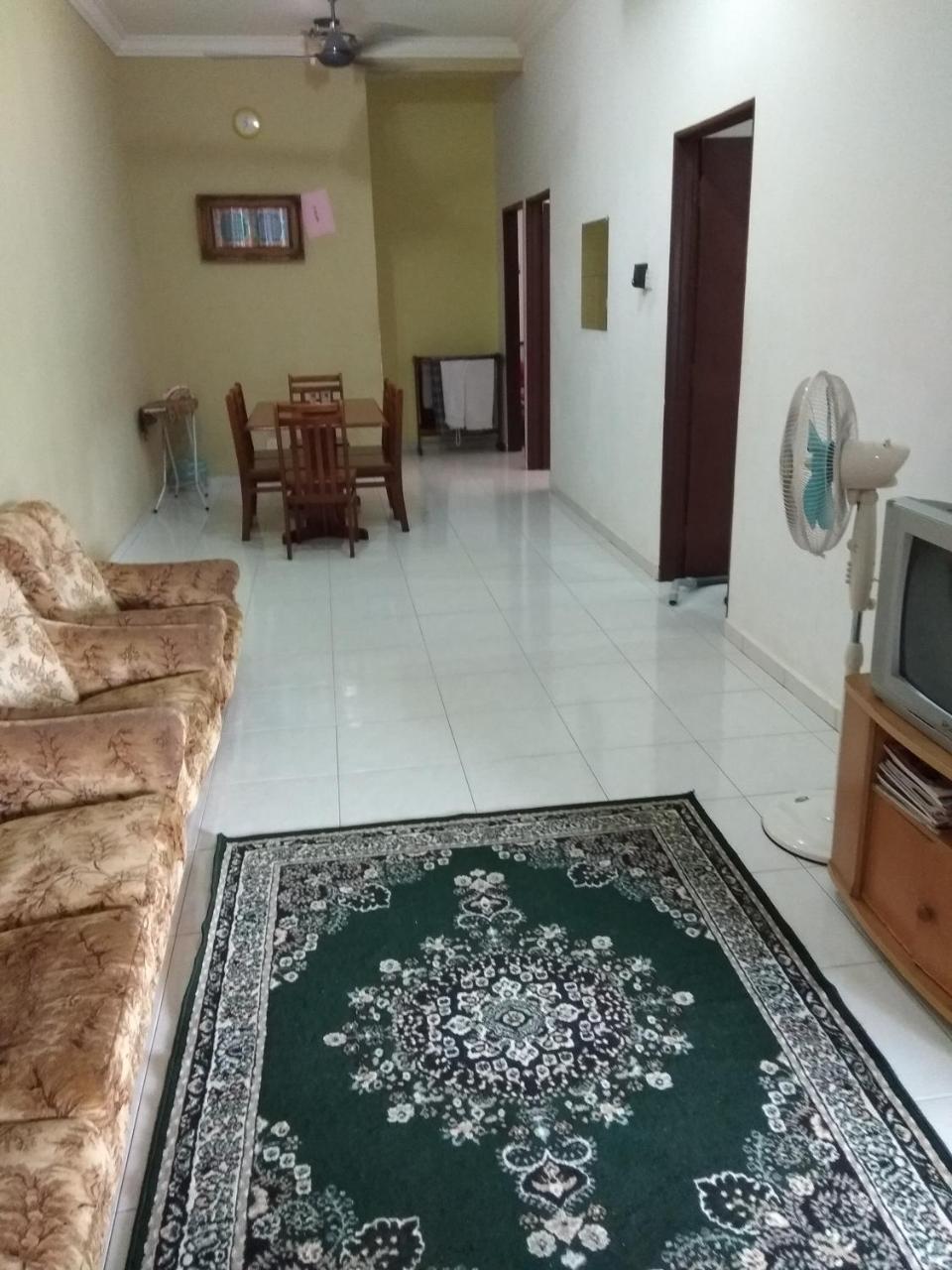 Homestay Amsyarah Seri Iskandar Exterior foto